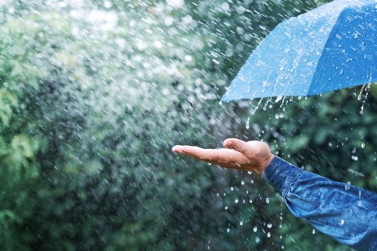 Fuertes lluvias en Nueva York ponen en alerta a los residentes