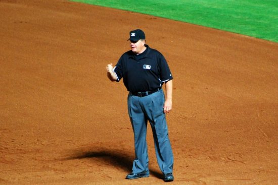 MLB, Árbitros