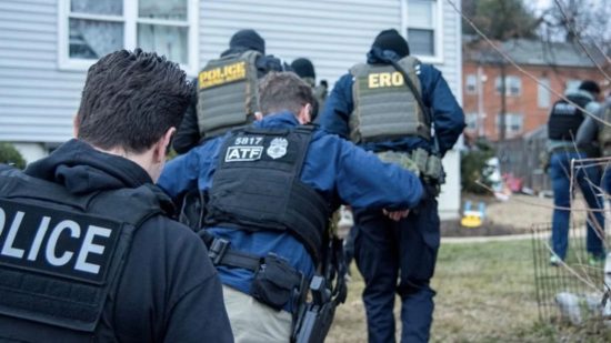 Redada migratoria en Chicago alarma a vecinos, Immigration Raid in Chicago South Shore Neighborhood