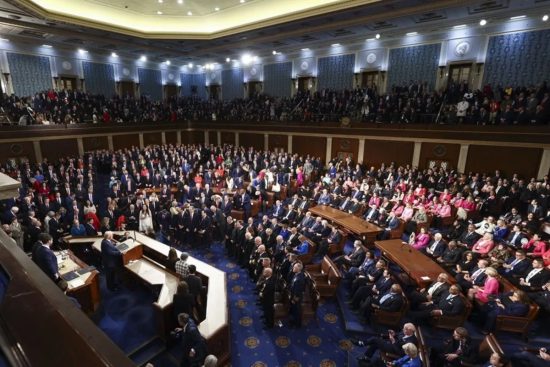 senado, democratas, destitucion, trump, iran, hegeth