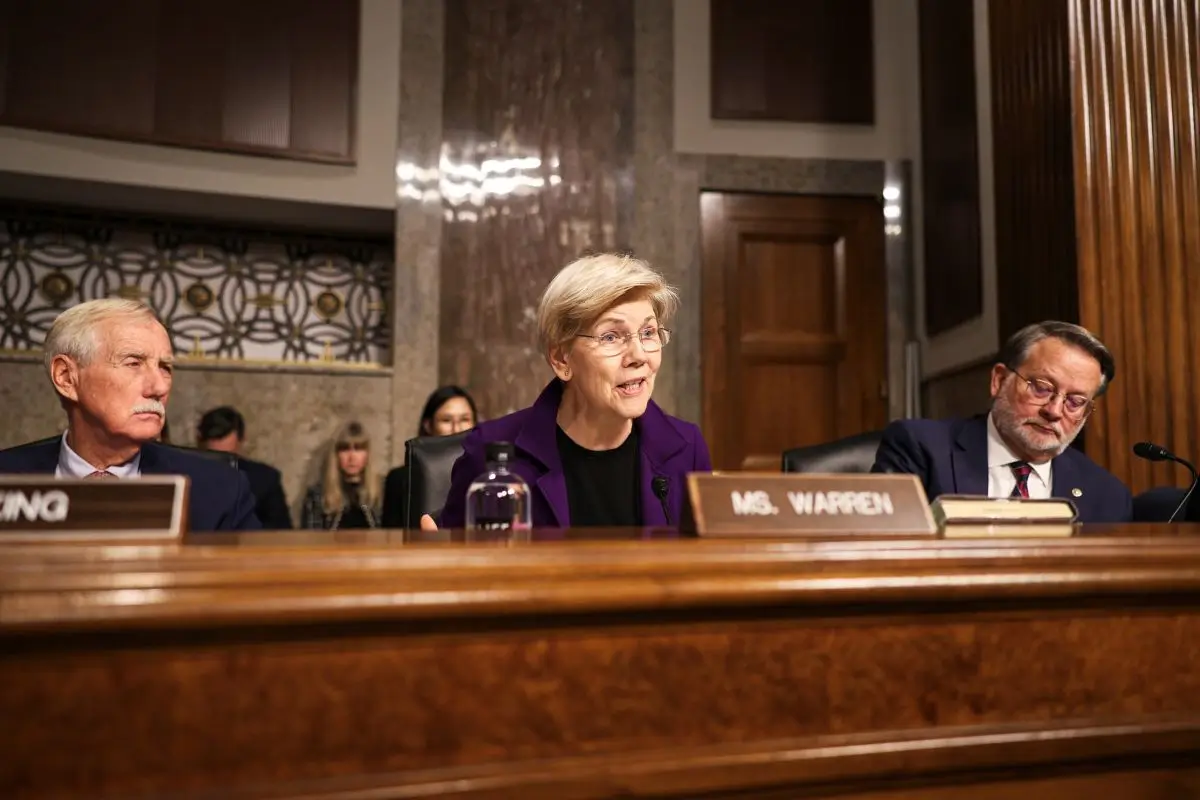 aumento del Seguro Social, Bill Could Increase Social Security by $200 per Month