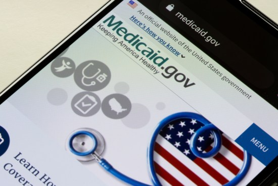 La administración Trump ordena revisar la elegibilidad migratoria en Medicaid