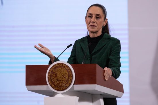 Claudia Sheinbaum, Asilo político, Betssy Chávez MundoNOW