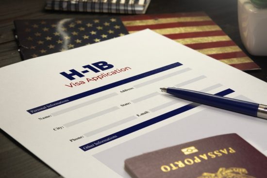 Tarifa de visa H-1B 