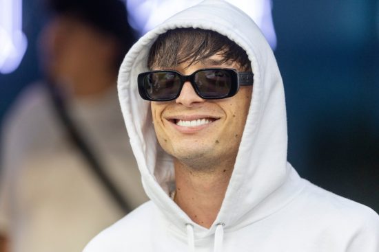 Peso Pluma investigado tras muerte de “El Mencho”: lo que detonó la polémica, Is Peso Pluma Under Investigation for Money Laundering After the Death of “El Mencho”?