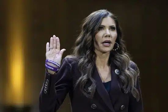 Destitución de Kristi Noem genera reacción política