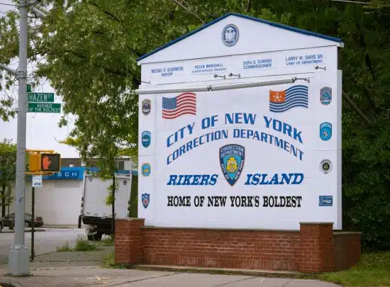 Plan para el cierre de Rikers Island