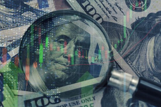 leve subida del dólar en méxico