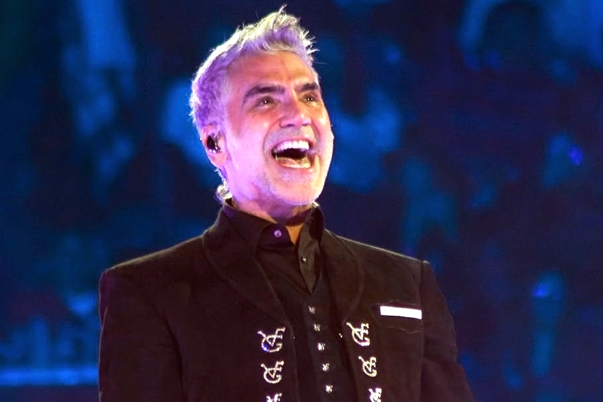 Alejandro Fernández está de luto
