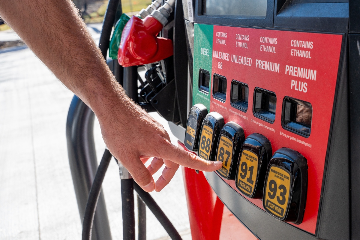 Impuesto, Gasolina, Irán MundoNOW