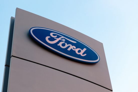 Ford retira vehículos por riesgo