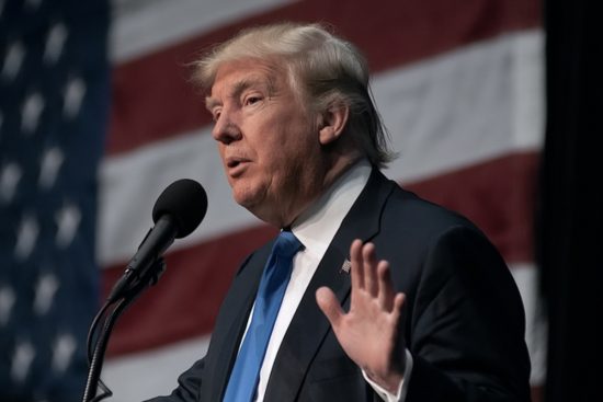 Trump frena ley de vivienda