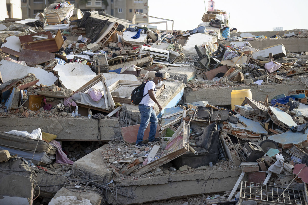 Sobreviviente en Venezuela busca a su mamá, Venezuela Earthquakes Testimony