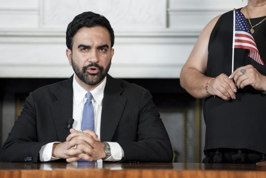 Zohran Mamdani critica al ICE en discurso del 4 de julio