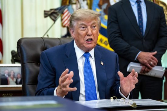 Trump contempla emergencia nacional para las elecciones