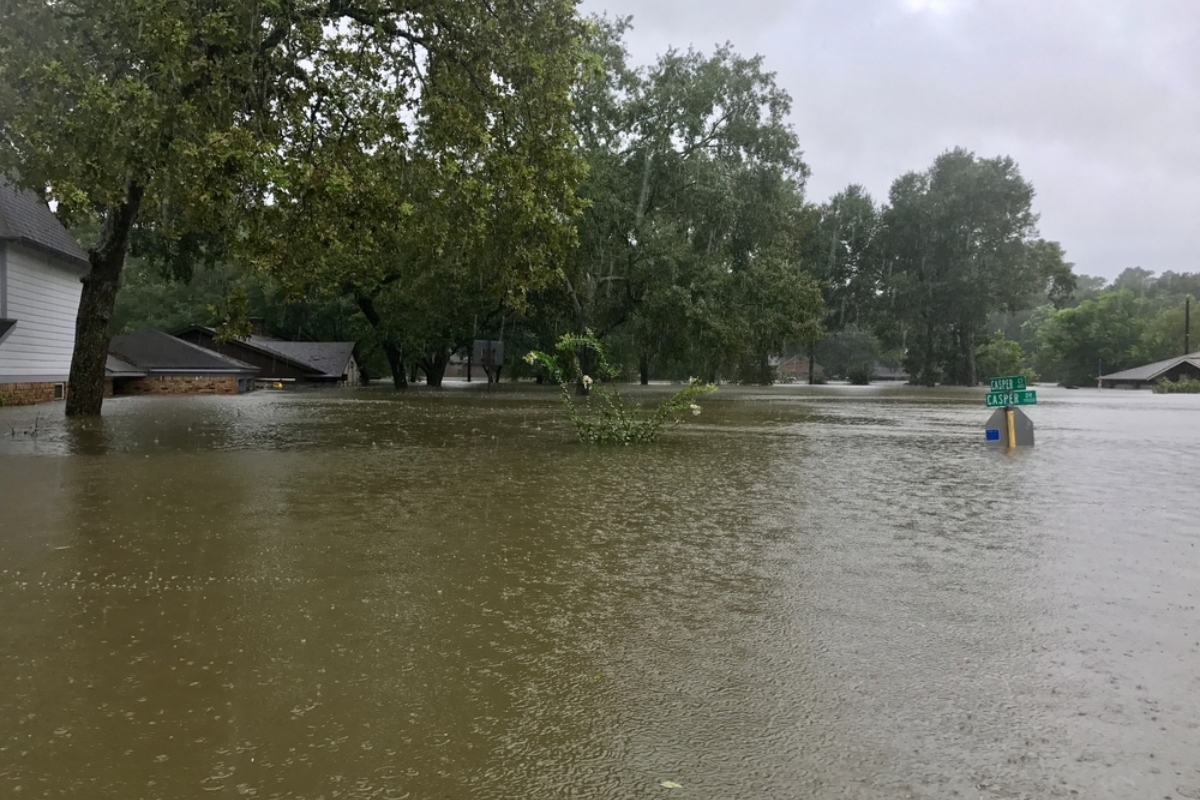 Indiana Floods Leave Five Dead and Hundreds Evacuated in Historic Crisis