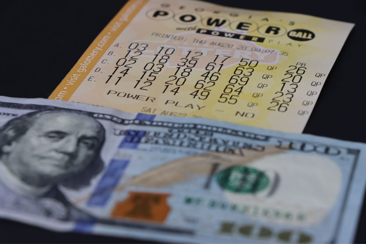 Powerball $975 millones