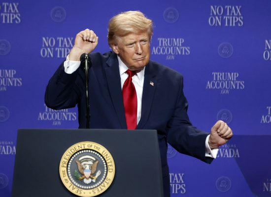 Trump limita ciudadanía nacimiento