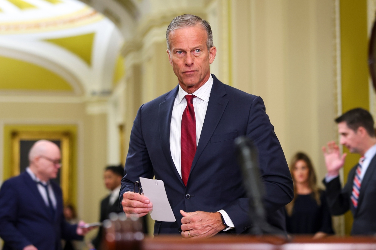 Republicans back John Thune against Trump