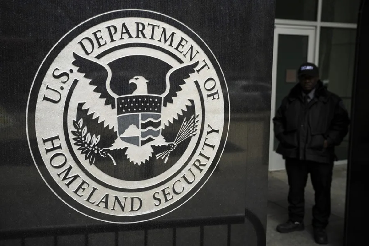 ICE, record, deportations MundoNOW